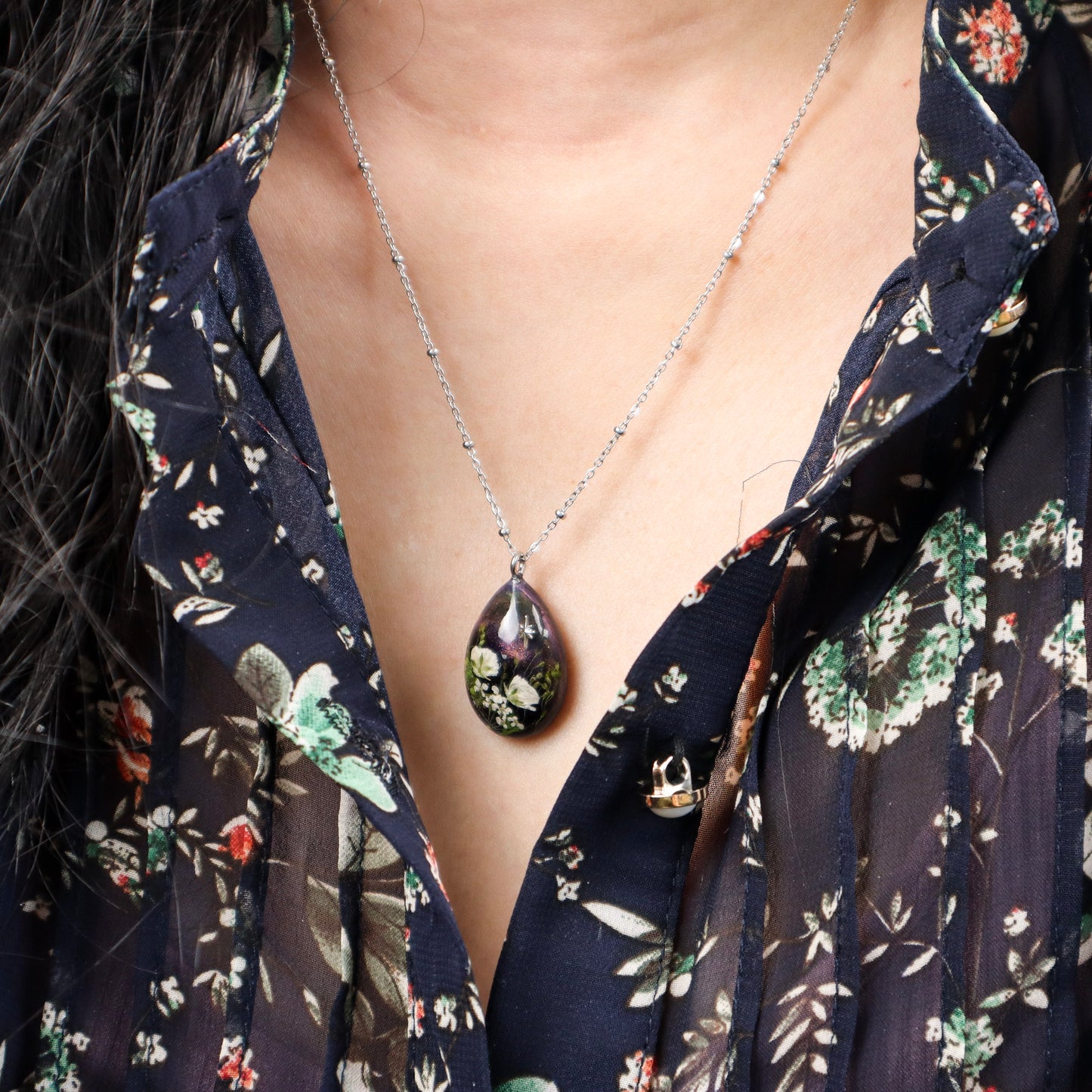Night Garden Waterdrop Necklace