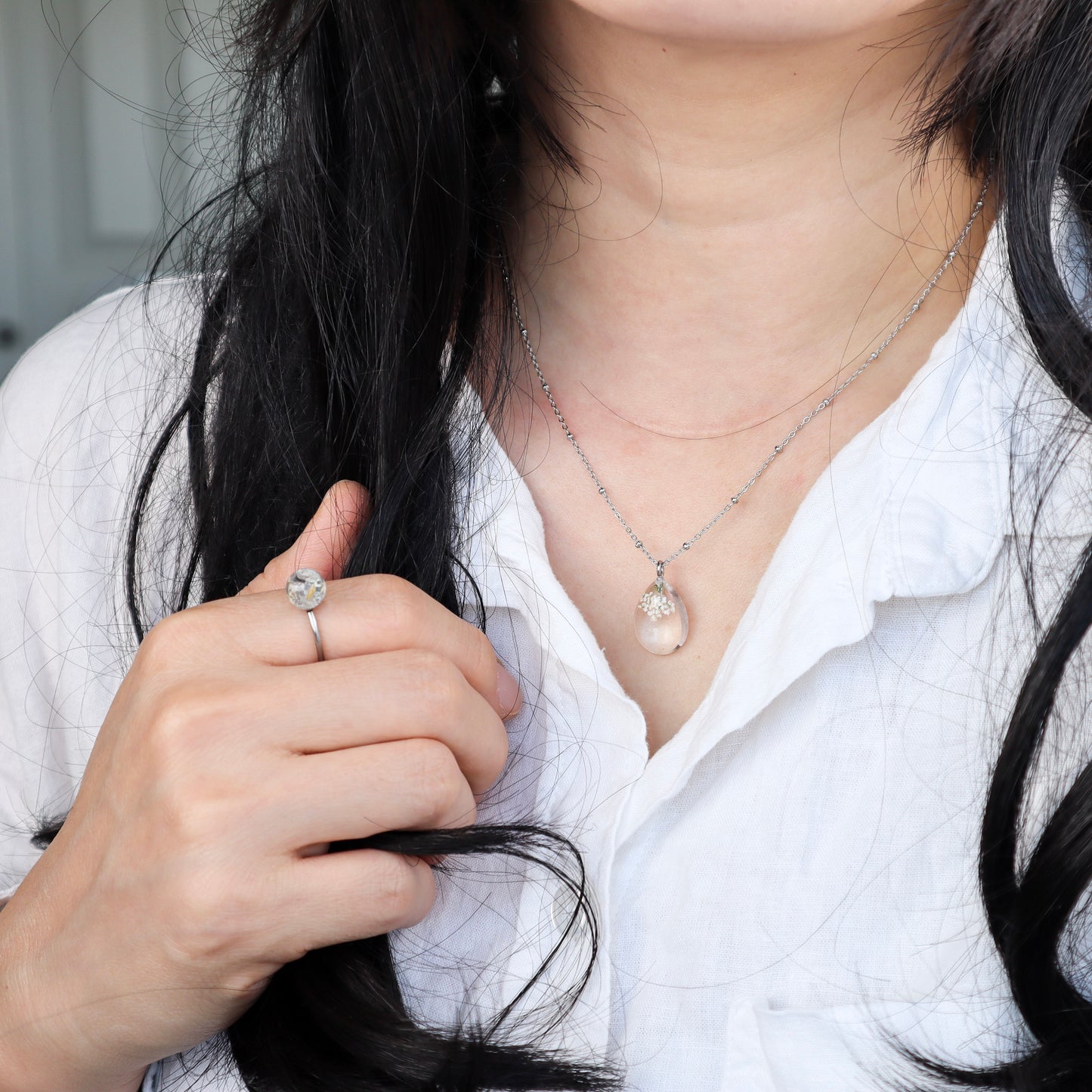 White Waterdrop Pendant Necklace