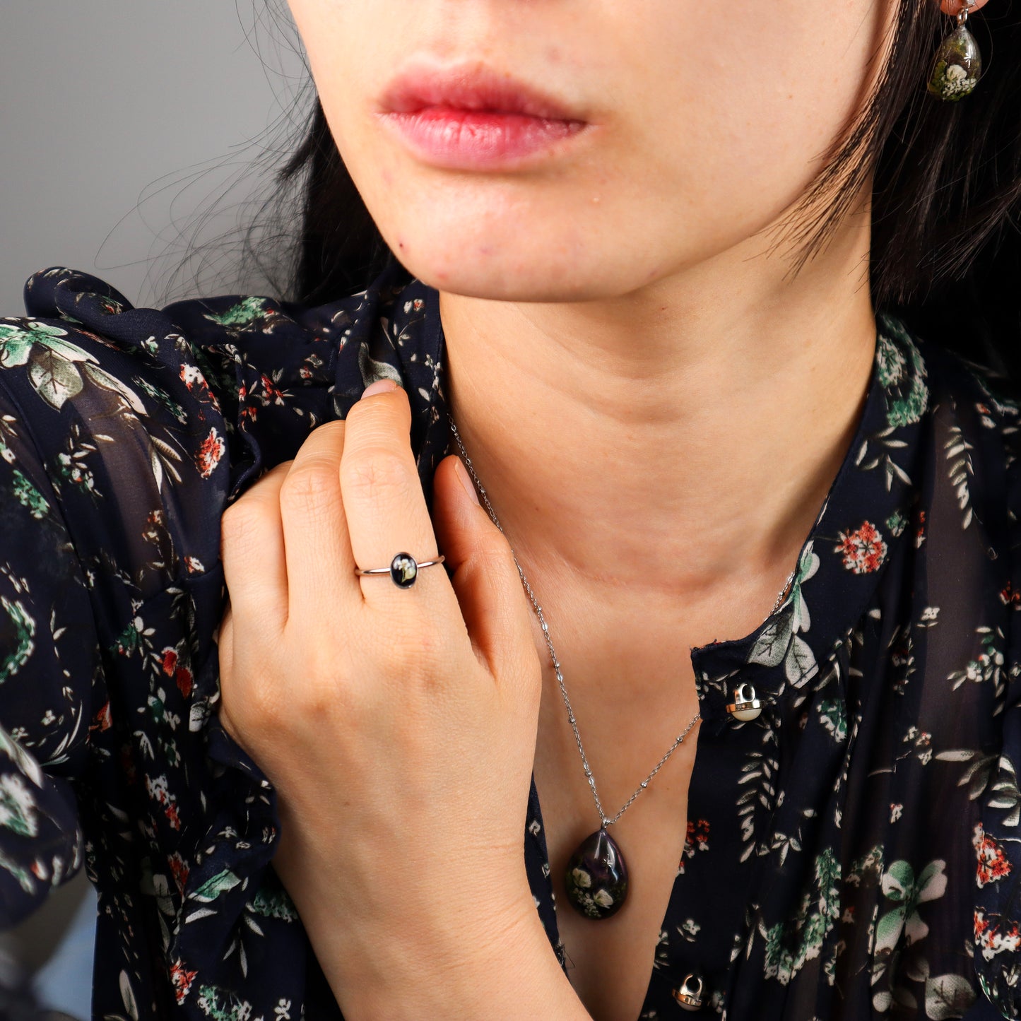 Night Garden Waterdrop Necklace