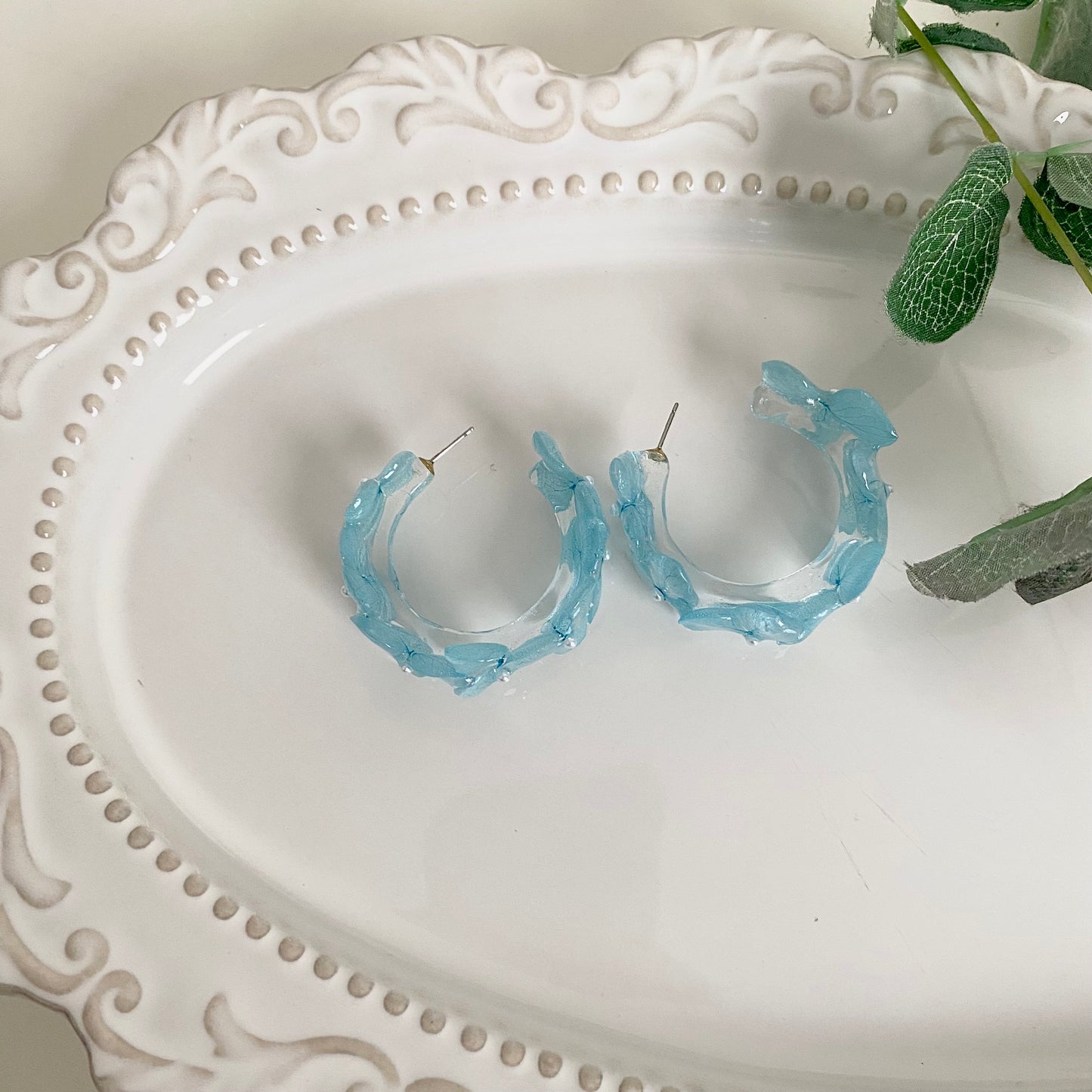 Blossom hoop earring(blue)