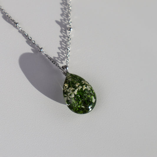 Green Waterdrop Pendant Necklace