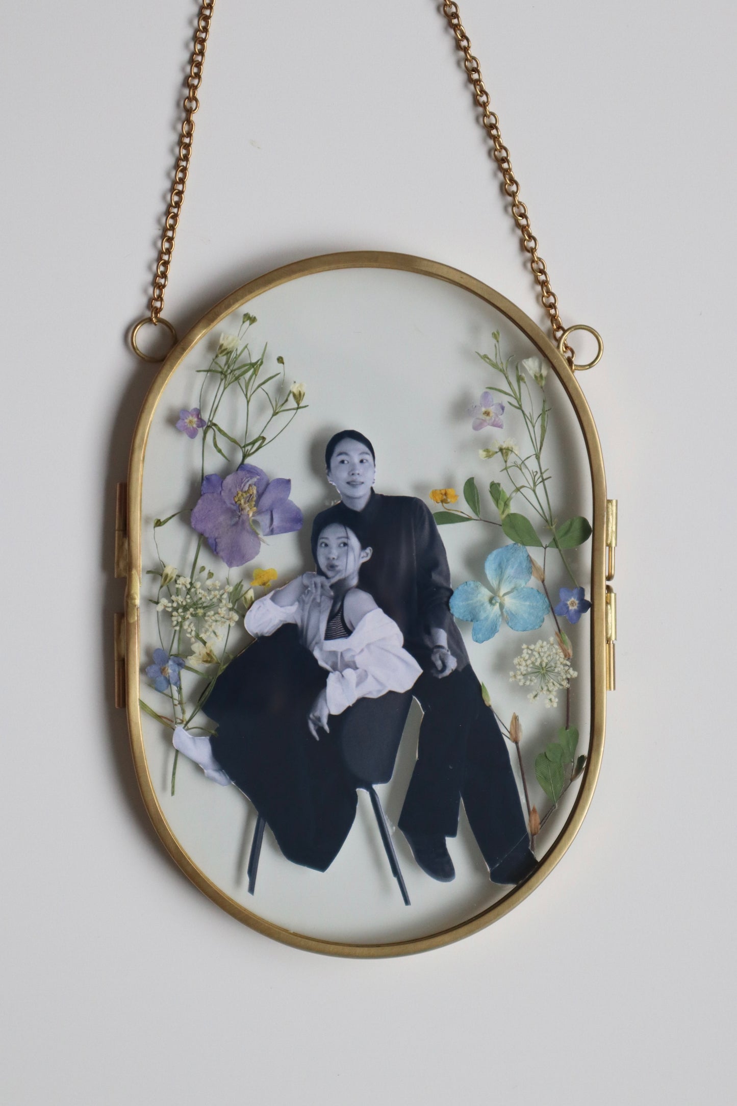 Mother’s Day Flower Frame & Photo Session