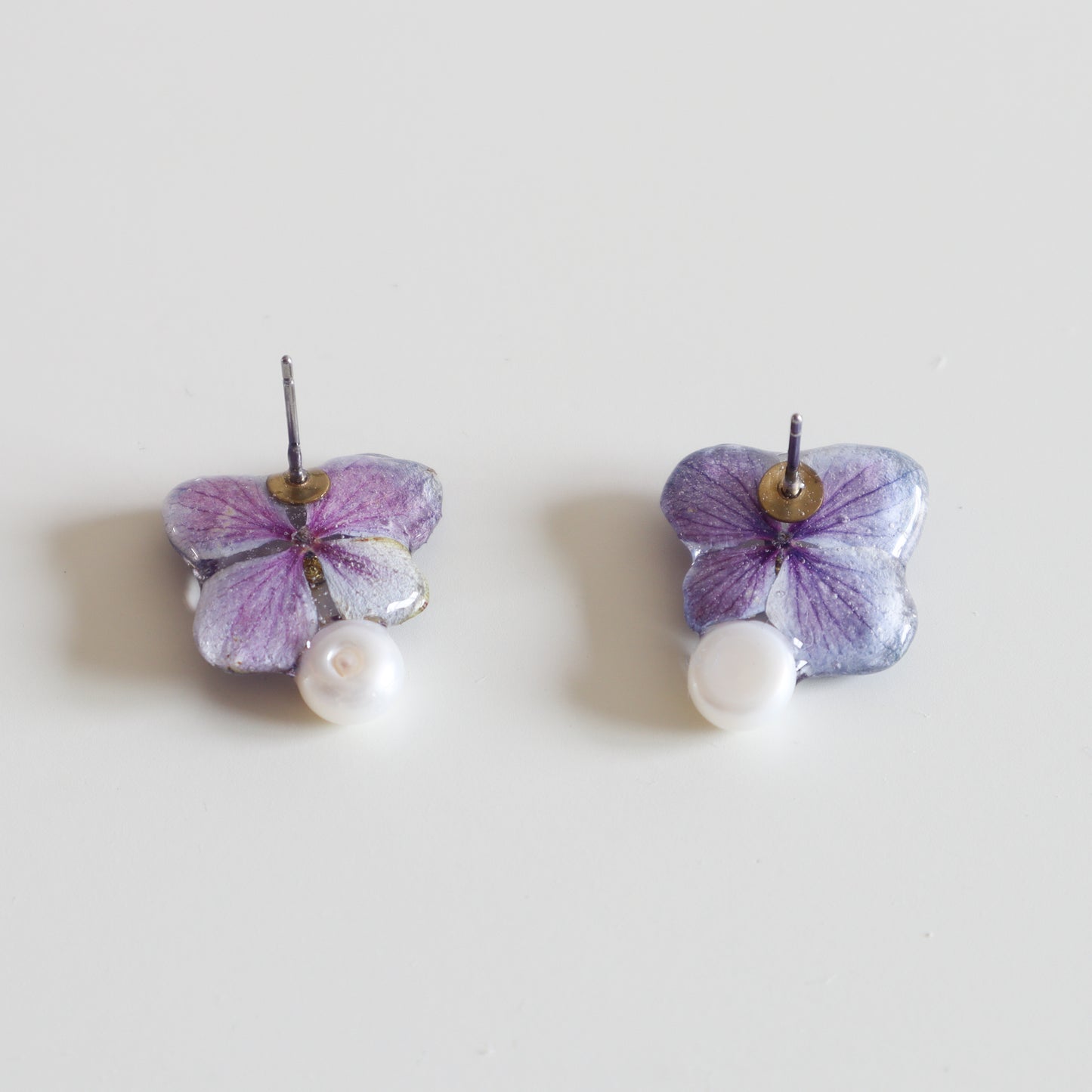 Purple Hydrangea 4 Petal pearl Earring