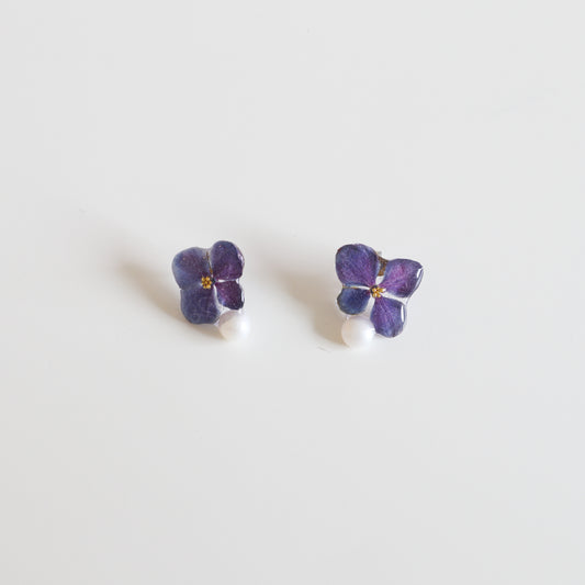 Purple Hydrangea 4 Petal pearl Earring